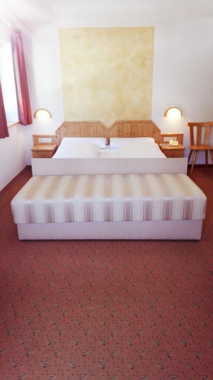 Hotel Aurora Plancios Habitación foto